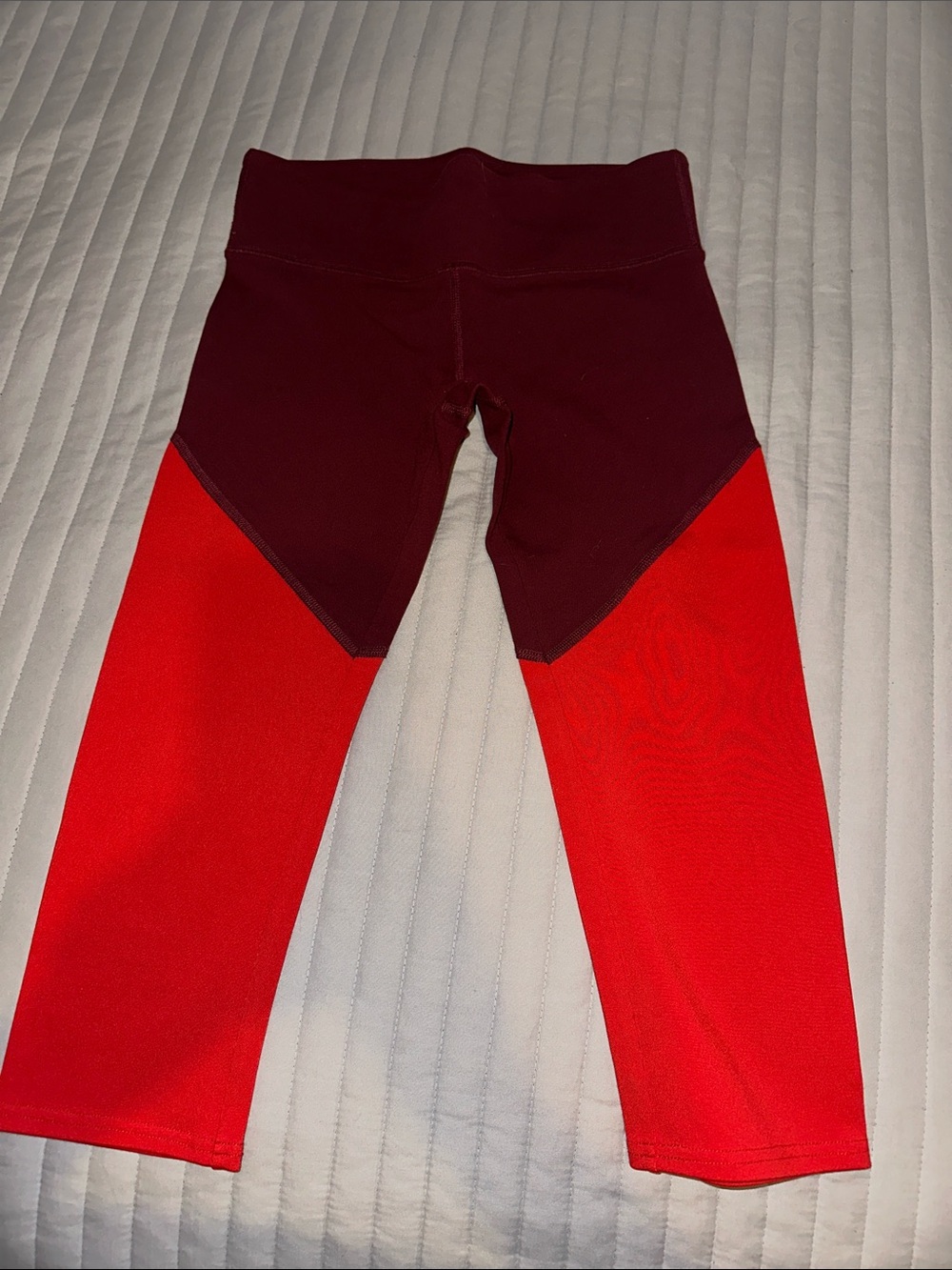 Women Two-Tone Burgundy and Red Active Leggings